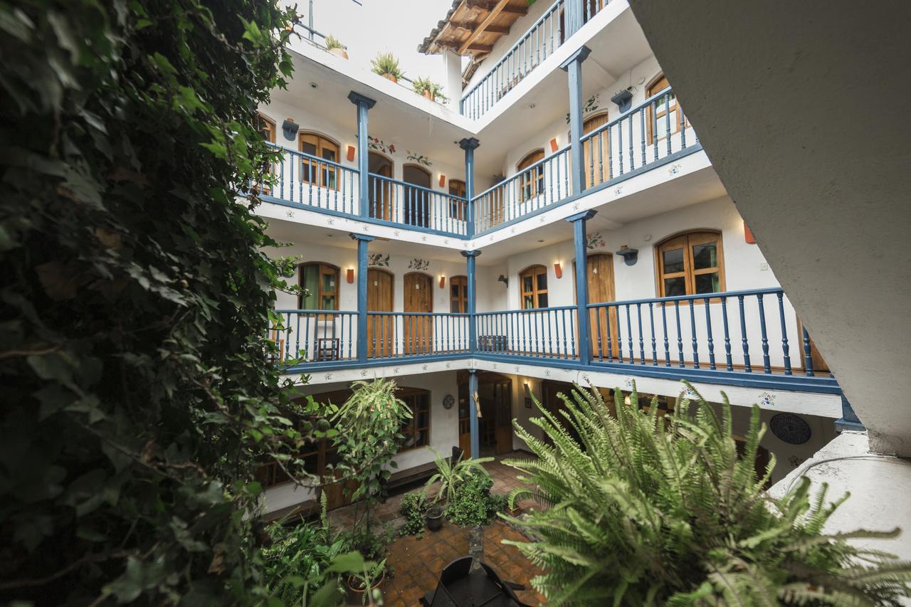 Hotel Dona Esther Otavalo Extérieur photo
